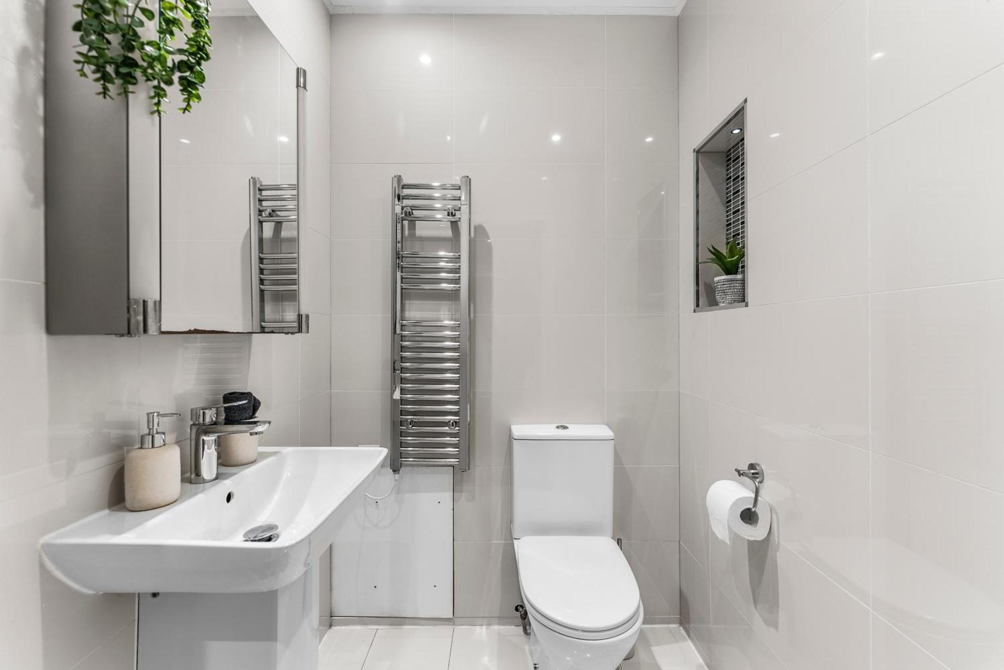 Comfortable City Centre Apartment For Contractors And Couples - City Centre 브리스틀 외부 사진